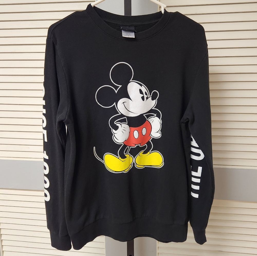 Disney “The Original Mickey Mouse 1928” Black Crewneck Sweatshirt Size Small